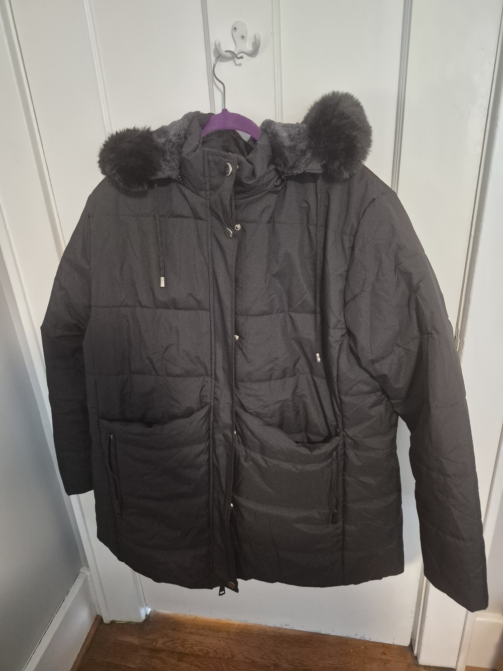 Women's Black Quilted Hooded Winter Coat with Faux Fur Trim
